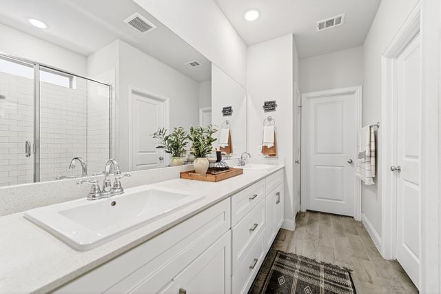 1074 Norias Drive, Forney, TX 75126