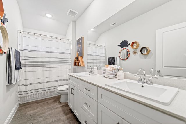 1074 Norias Drive, Forney, TX 75126