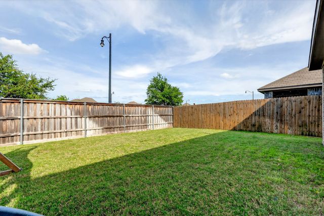 1074 Norias Drive, Forney, TX 75126