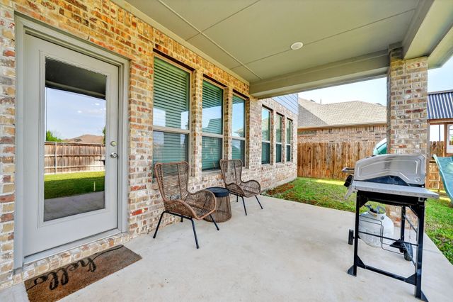 1074 Norias Drive, Forney, TX 75126