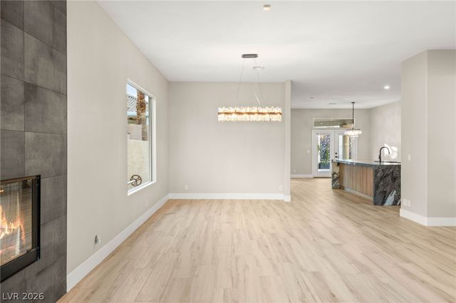 1605 Shadow Rock Drive, Las Vegas, NV 89117