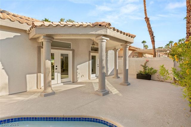 1605 Shadow Rock Drive, Las Vegas, NV 89117