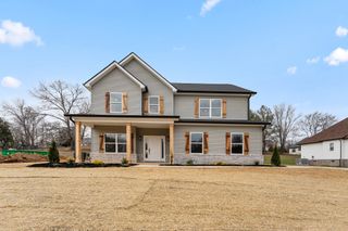 288 Woodland Creek Dr, Mcminnville, TN 37110