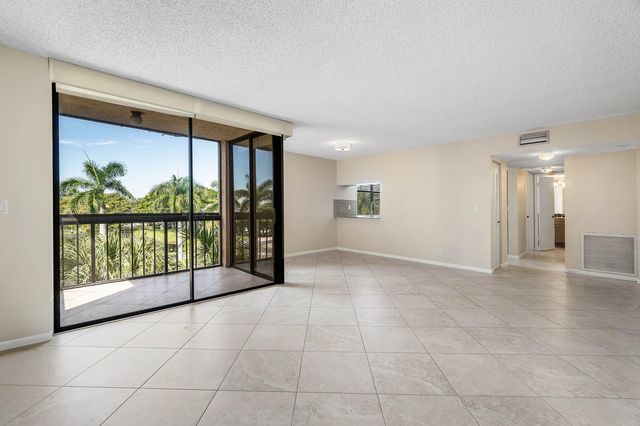 2455 LINDELL Boulevard 3411, Delray Beach, FL 33444