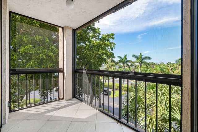 2455 LINDELL Boulevard 3411, Delray Beach, FL 33444