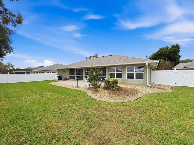 204 BENTLEY OAKS BOULEVARD, Auburndale, FL 33823