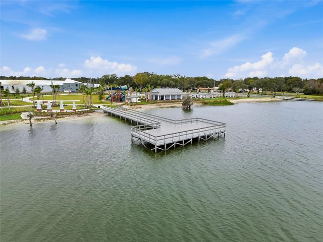 204 BENTLEY OAKS BOULEVARD, Auburndale, FL 33823