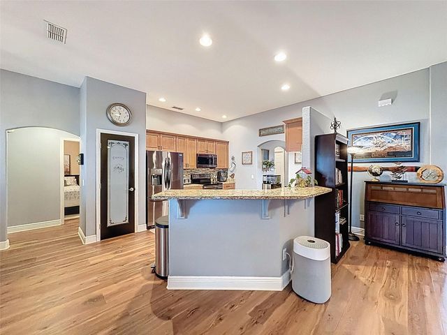 204 BENTLEY OAKS BOULEVARD, Auburndale, FL 33823