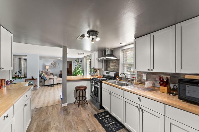 4954 N Lindsey Lane, Michigan City, IN 46360