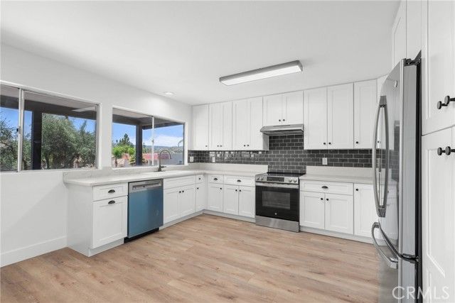 22587 Canyon Lake Drive, Canyon Lake, CA 92587