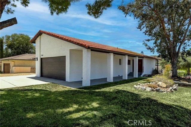 22587 Canyon Lake Drive, Canyon Lake, CA 92587