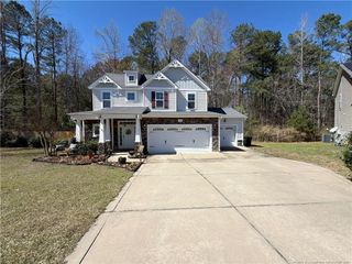 35 Nutmeg Circle, Spring Lake, NC 28390