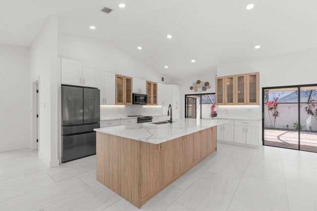 21326 Campo Allegro Drive, Boca Raton, FL 33433