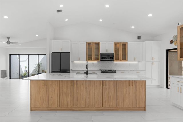 21326 Campo Allegro Drive, Boca Raton, FL 33433