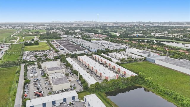 6010 NW 99th Ave 103, Doral, FL 33178