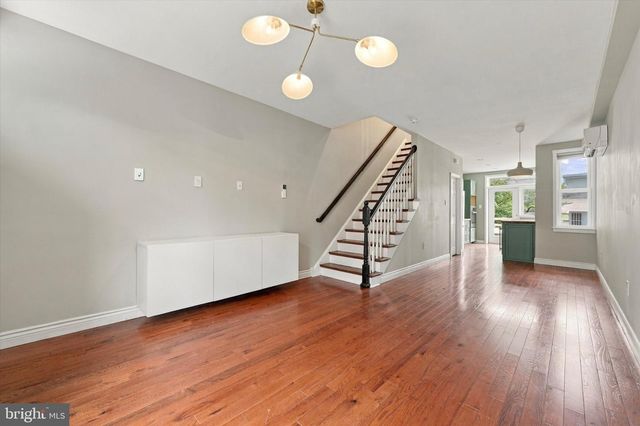1109 E WILT ST, Philadelphia, PA 19125