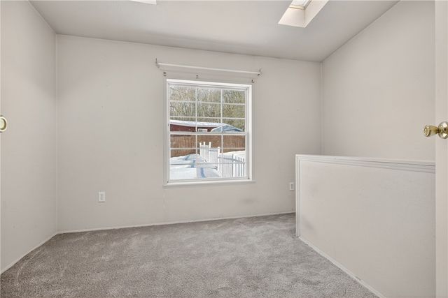 805 National Way, Ellwood City, PA 16117