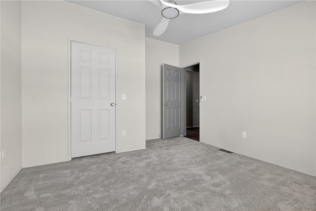 805 National Way, Ellwood City, PA 16117