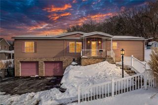 805 National Way, Ellwood City, PA 16117