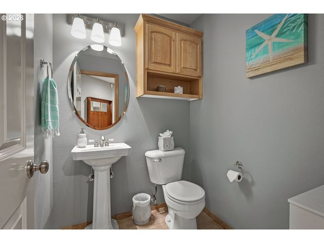 514 Ne 49TH Ave, Hillsboro, OR 97124