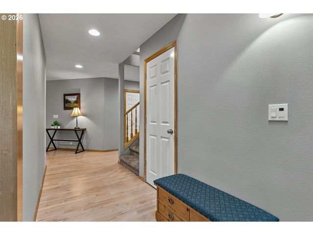 514 Ne 49TH Ave, Hillsboro, OR 97124