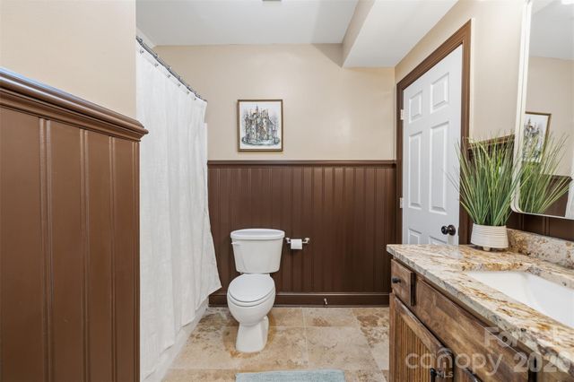 6219 Fair Valley Drive, Charlotte, NC 28226