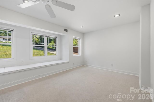 6219 Fair Valley Drive, Charlotte, NC 28226