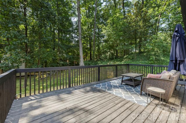 6219 Fair Valley Drive, Charlotte, NC 28226