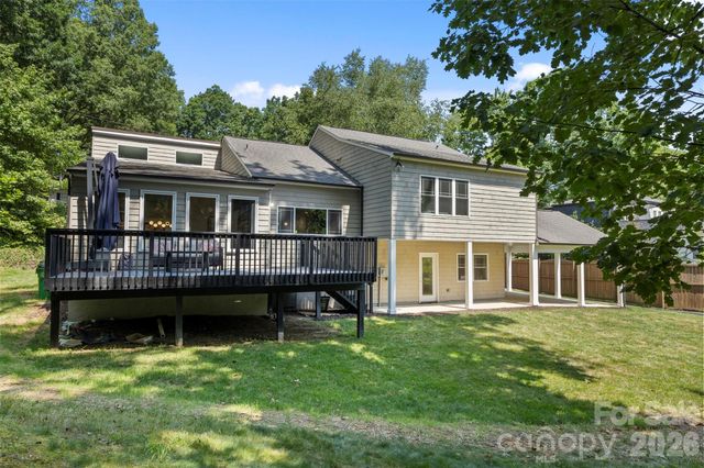 6219 Fair Valley Drive, Charlotte, NC 28226