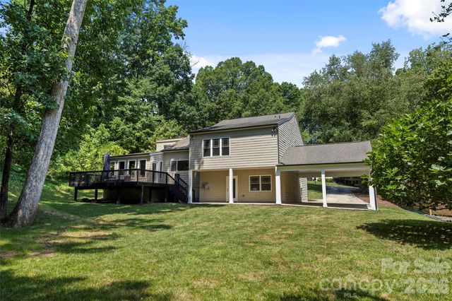 6219 Fair Valley Drive, Charlotte, NC 28226