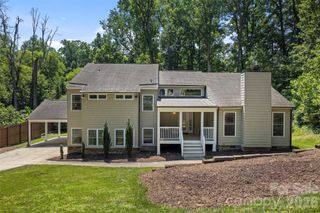 6219 Fair Valley Drive, Charlotte, NC 28226