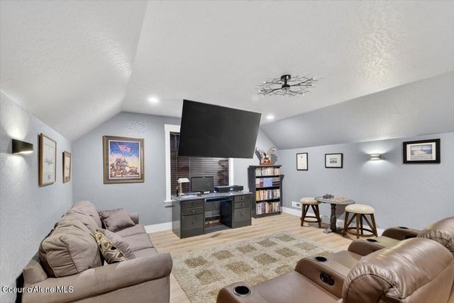 20283 N Crooked Rock LN, Rathdrum, ID 83858