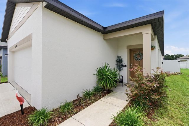 35498 SHADE FERN LANE, Zephyrhills, FL 33541