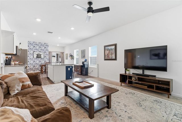 35498 SHADE FERN LANE, Zephyrhills, FL 33541