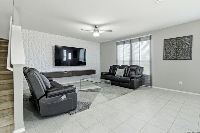 12114 WAGON CYN, San Antonio, TX 78254