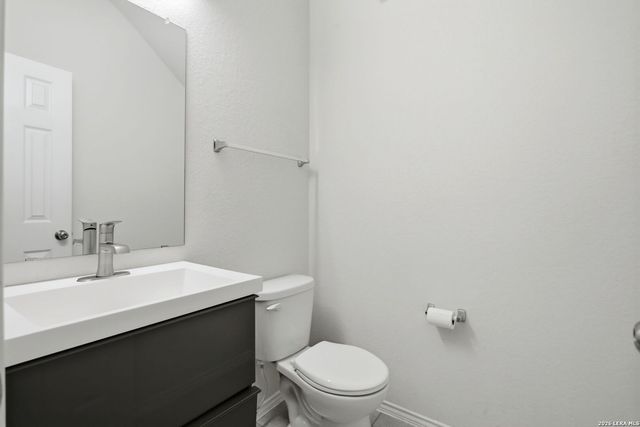 12114 WAGON CYN, San Antonio, TX 78254