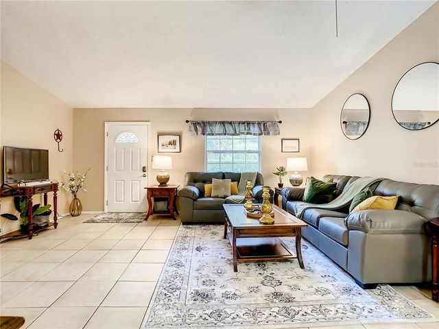 6170 NW 57TH COURT, Ocala, FL 34482