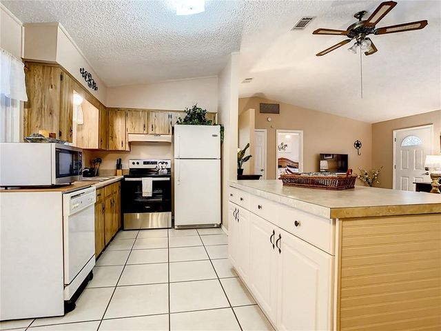 6170 NW 57TH COURT, Ocala, FL 34482