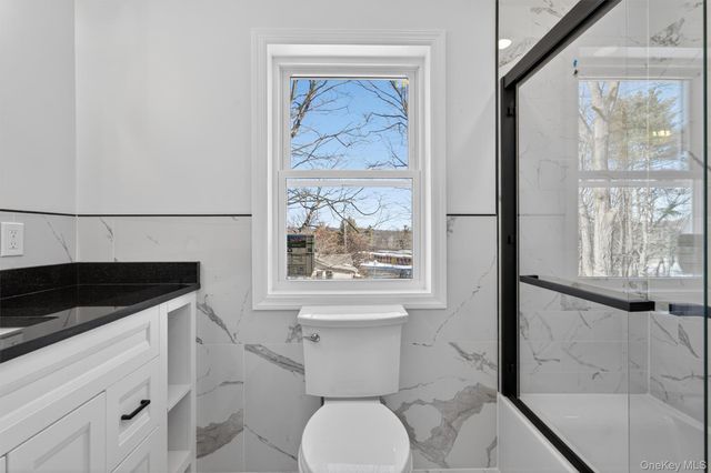 864 Route 17M, Middletown, NY 10940