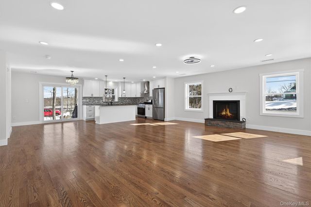 864 Route 17M, Middletown, NY 10940