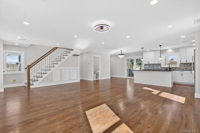 864 Route 17M, Middletown, NY 10940