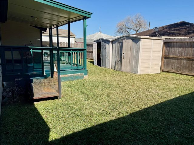 909 Dutch Street, Deer Park, TX 77536