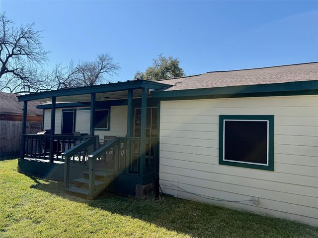 909 Dutch Street, Deer Park, TX 77536