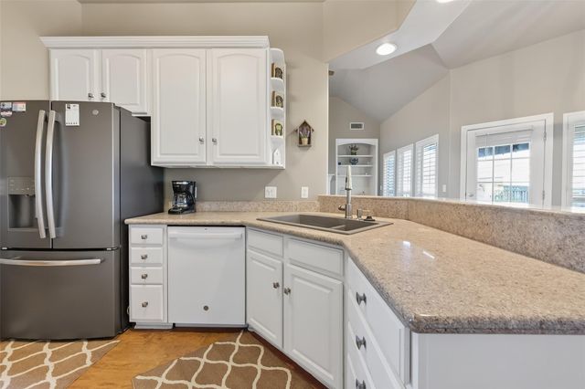 249 Blue Hill Drive, Montgomery, TX 77356