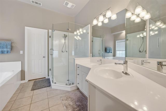 249 Blue Hill Drive, Montgomery, TX 77356