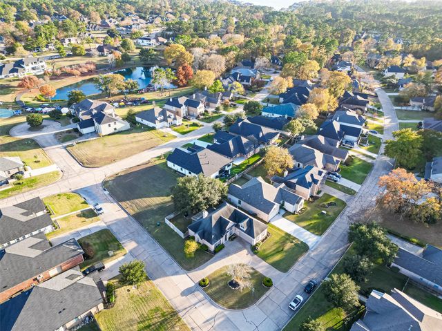 249 Blue Hill Drive, Montgomery, TX 77356