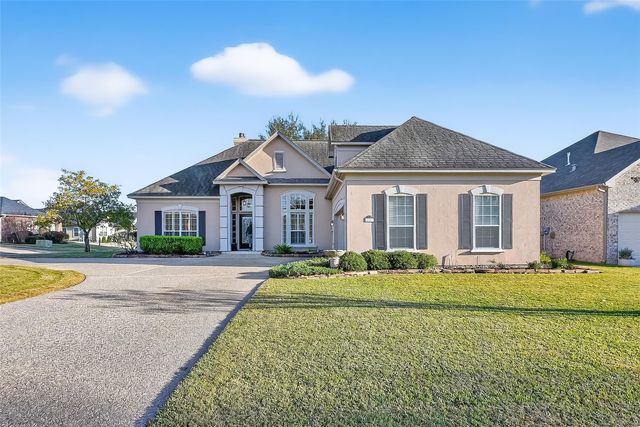 249 Blue Hill Drive, Montgomery, TX 77356