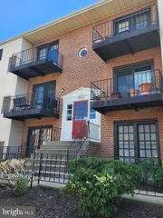 432 N ARMISTEAD ST N #T3, Alexandria, VA 22312
