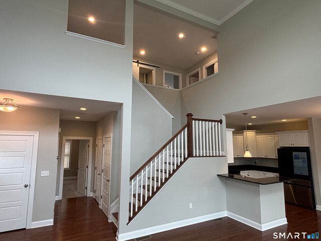 11 Bleeker Circle 11, North Haven, CT 06473