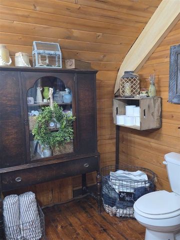 3713 Madison 8715, Huntsville, AR 72740